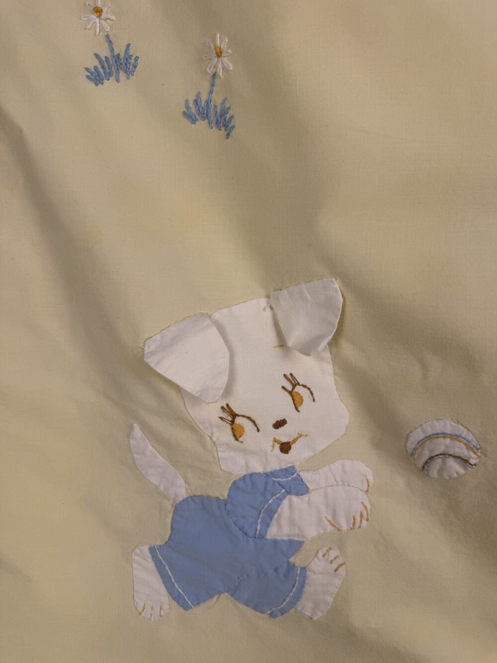 Vintage Handmade Baby Blanket Quilt Wall Hanging Nursery Animals Cat Duck32”x48”